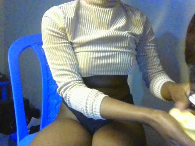 Brianasexy4u webcam
