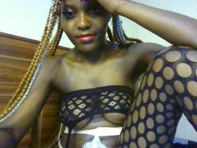 Brianasexy4u webcam