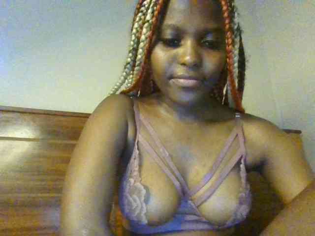 Brianasexy4u webcam