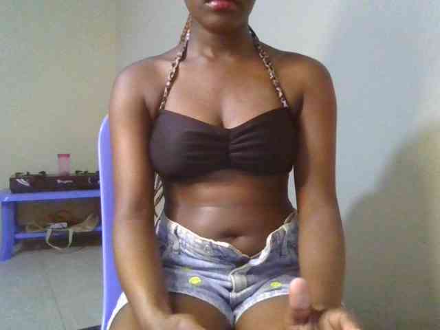 Brianasexy4u webcam