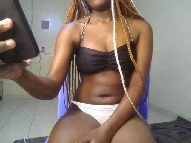 Brianasexy4u webcam