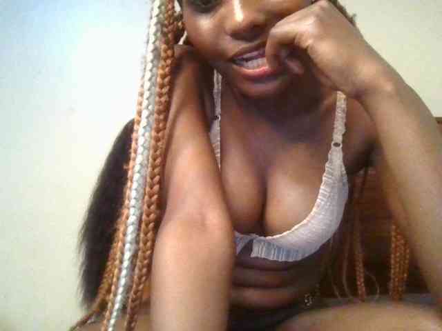 Brianasexy4u webcam
