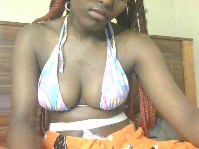 Brianasexy4u webcam