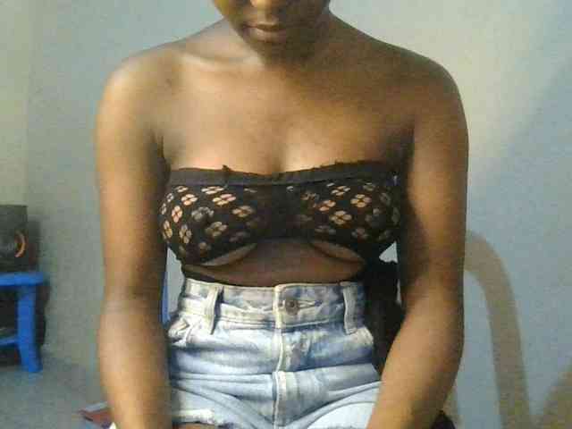Brianasexy4u webcam