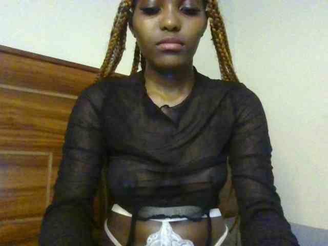 Brianasexy4u webcam