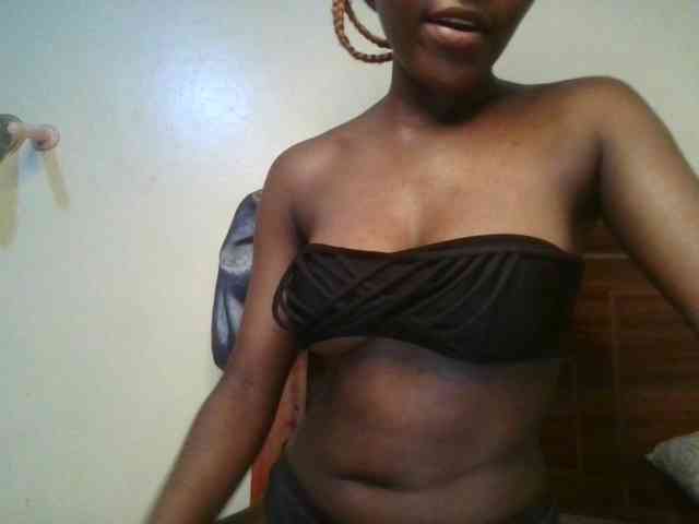 Brianasexy4u webcam