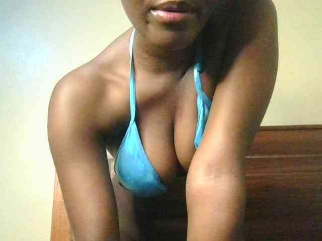 Brianasexy4u webcam