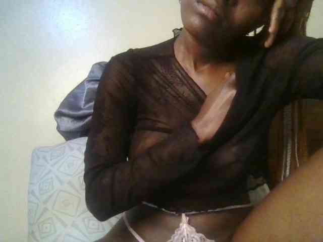 Brianasexy4u webcam