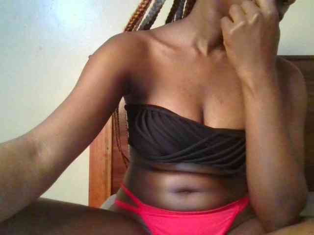 Brianasexy4u webcam