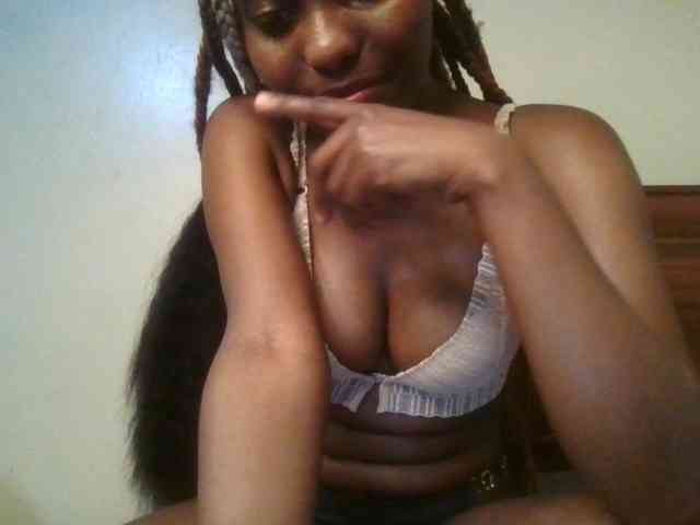 Brianasexy4u webcam