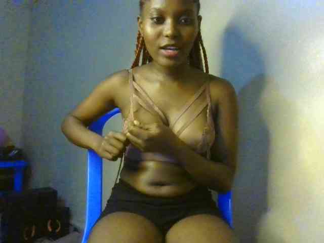 Brianasexy4u webcam