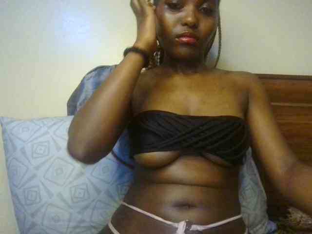 Brianasexy4u webcam