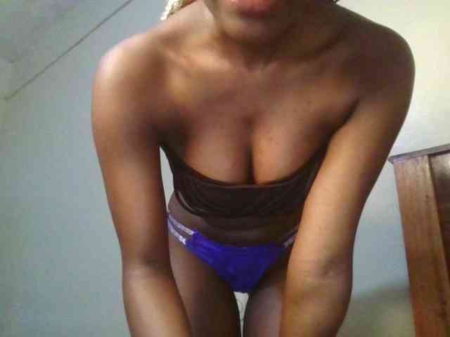Brianasexy4u webcam