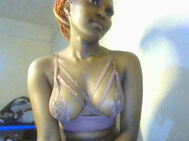 Brianasexy4u webcam