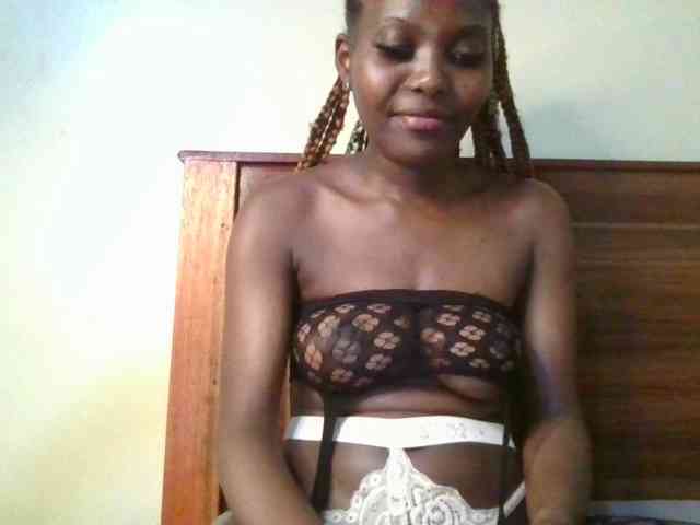 Brianasexy4u webcam