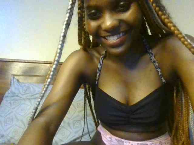 Brianasexy4u webcam