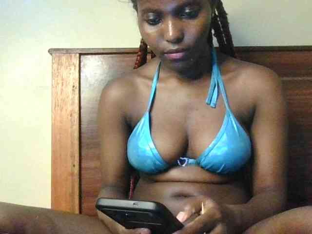Brianasexy4u webcam