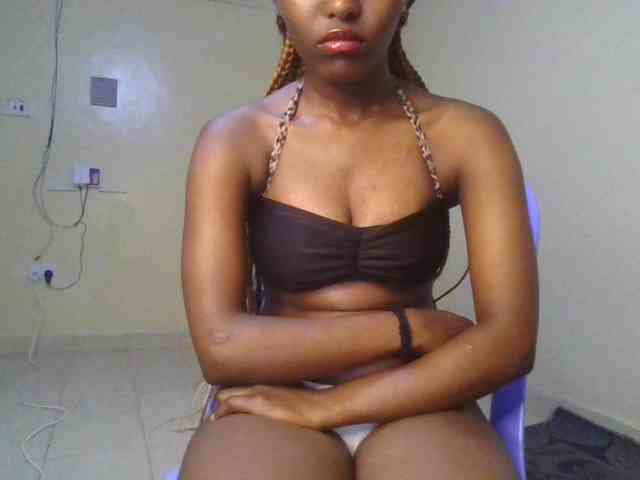 Brianasexy4u webcam