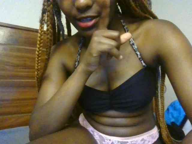 Brianasexy4u webcam