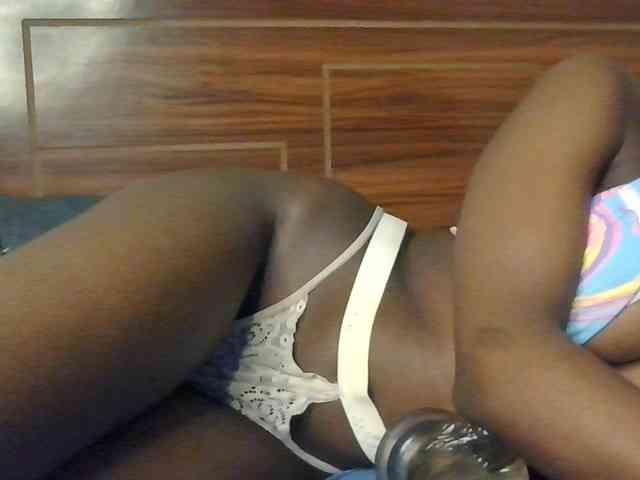 Brianasexy4u webcam