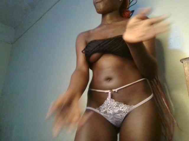 Brianasexy4u webcam