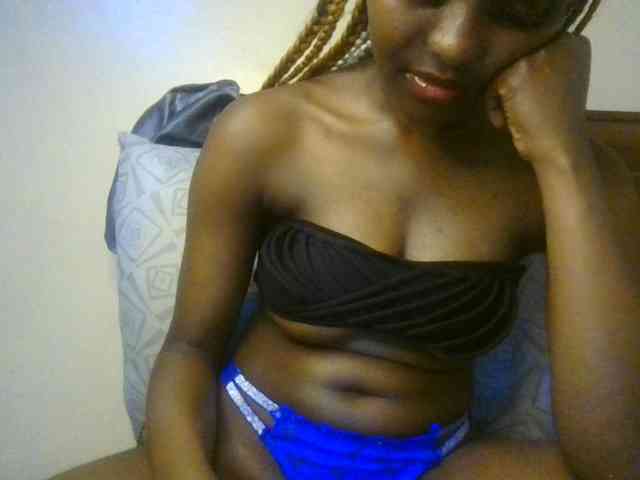Brianasexy4u webcam
