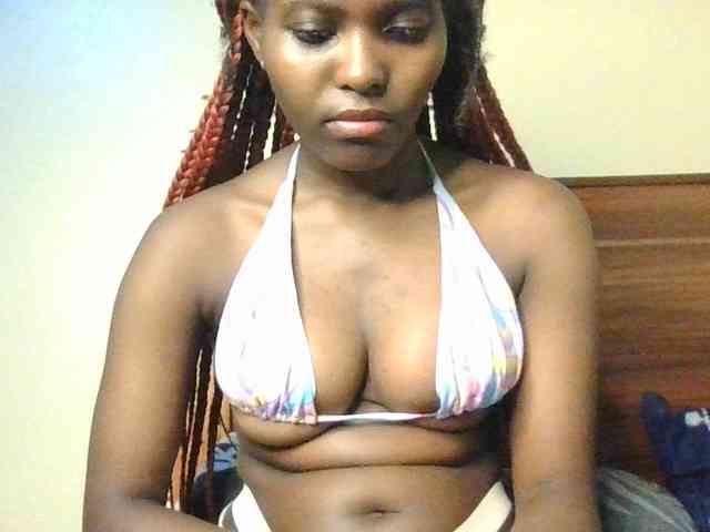 Brianasexy4u webcam