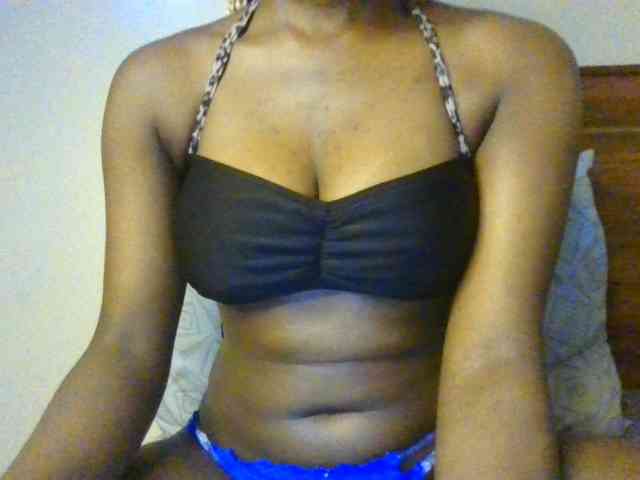 Brianasexy4u webcam