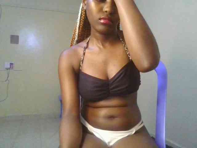 Brianasexy4u webcam