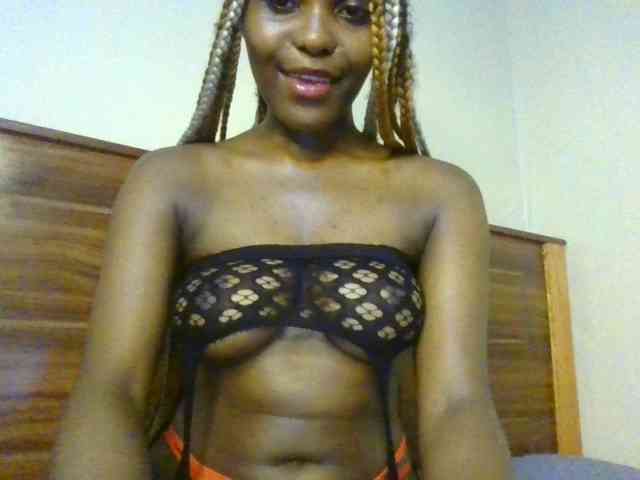Brianasexy4u webcam