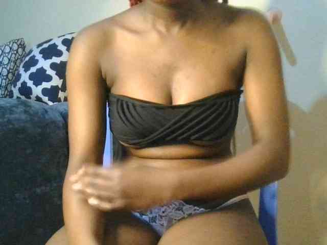 Brianasexy4u webcam