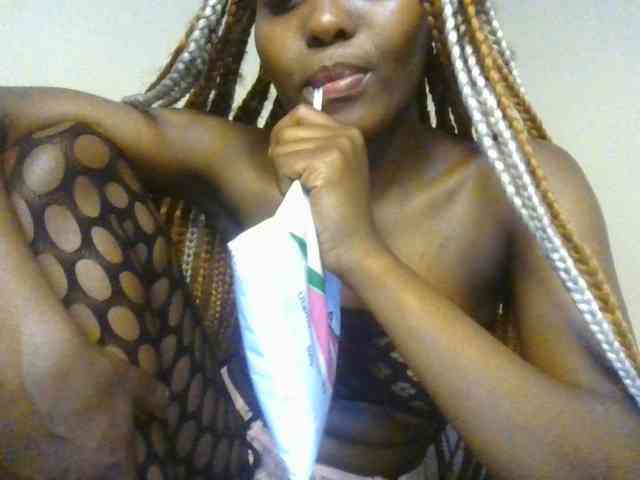 Brianasexy4u webcam