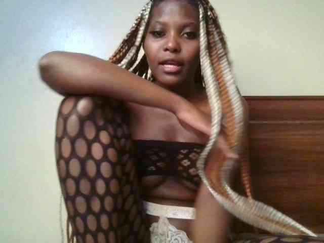 Brianasexy4u webcam