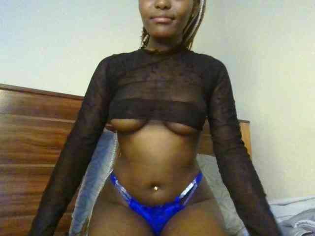 Brianasexy4u webcam