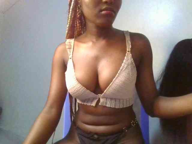 Brianasexy4u webcam