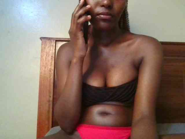 Brianasexy4u webcam