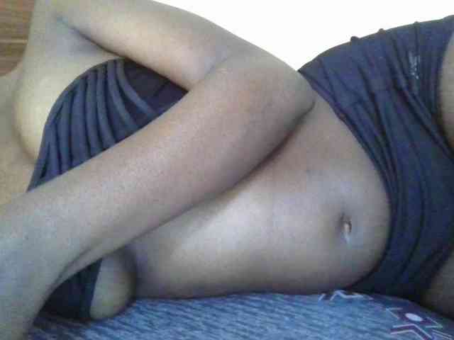 NaughtyWhispers webcam