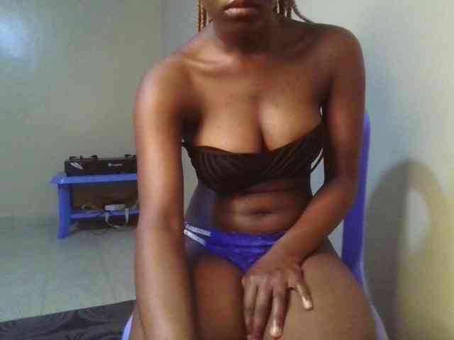 Brianasexy4u webcam