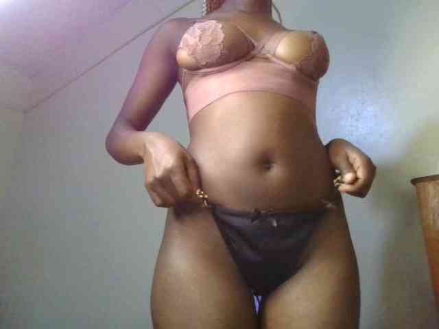 Dit model is nu live. NaughtyWhispers