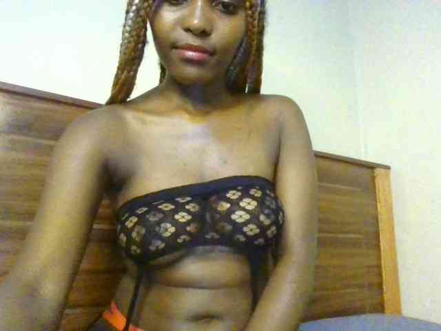 Brianasexy4u webcam