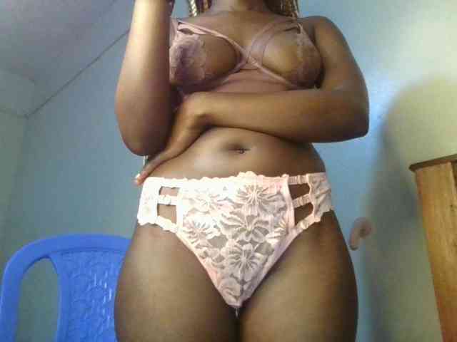 Brianasexy4u webcam
