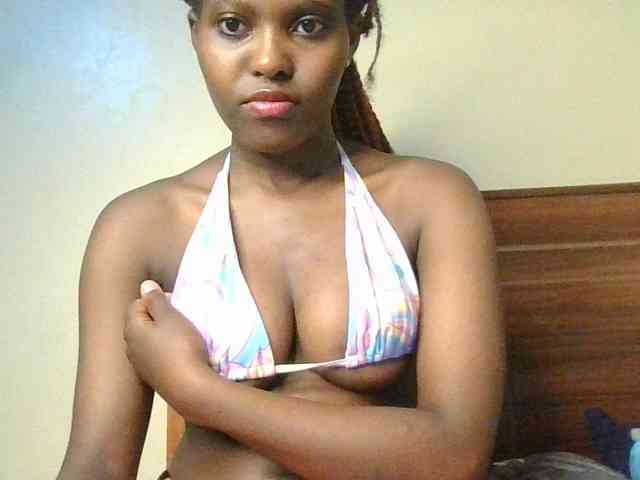 Brianasexy4u webcam
