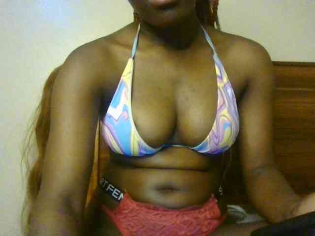 Brianasexy4u webcam
