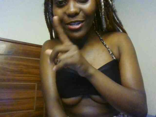 Brianasexy4u webcam