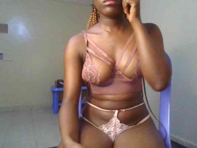 Brianasexy4u webcam