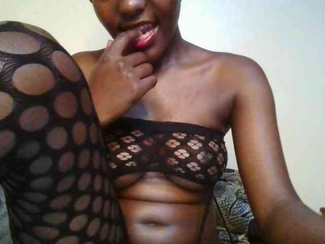 Brianasexy4u webcam