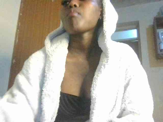 Brianasexy4u webcam