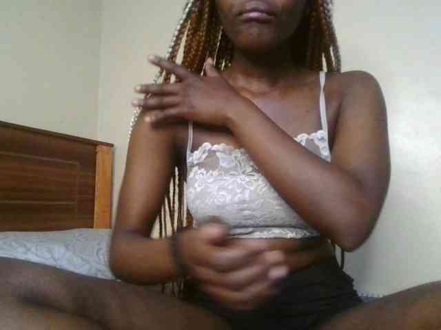 Brianasexy4u webcam