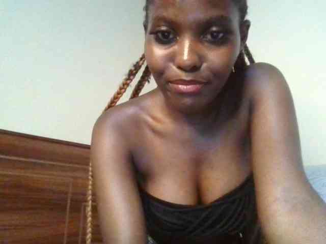 Brianasexy4u webcam