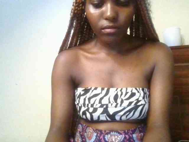 Brianasexy4u webcam